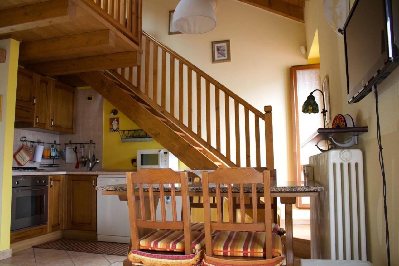 La Casa Sul Sasso In Town Serviced Accommodations Dervio Exterior photo